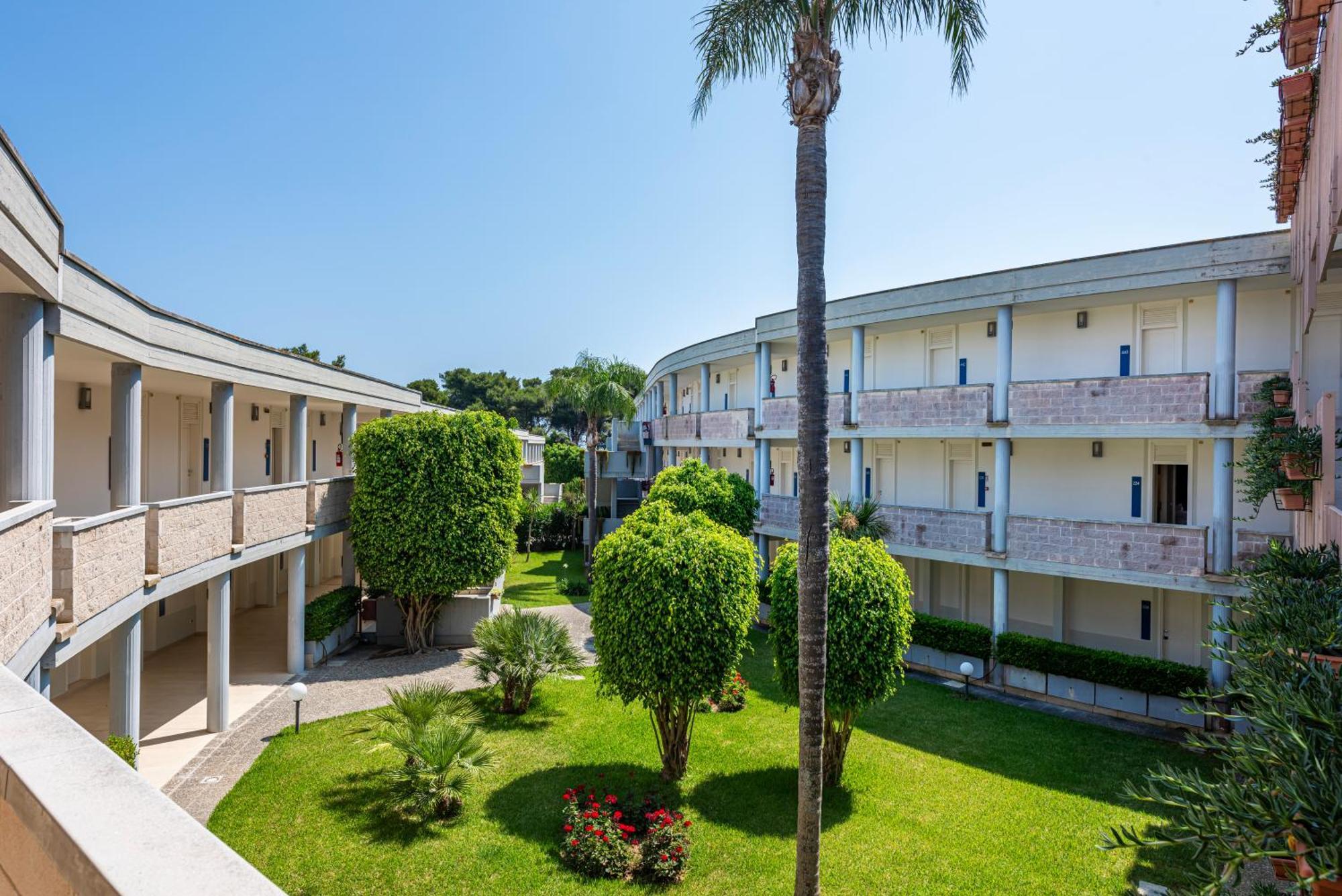 Voi Daniela Essentia Hotel Conca Specchiulla Exterior photo